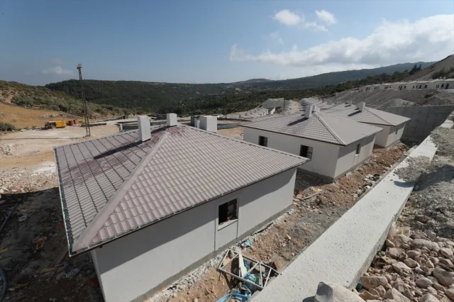 Hatay Yayladağı'nda Yeni Yaşam Alanları Yükseliyor