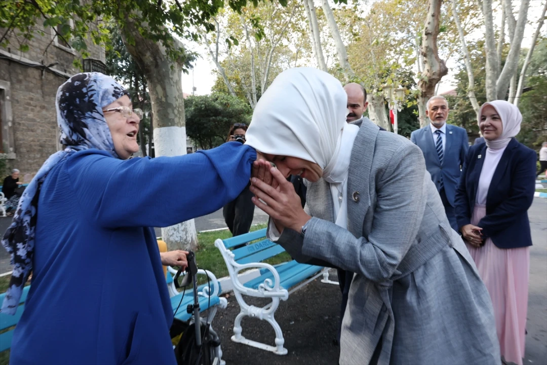 Darülaceze'deki Buluşma: Bakan Göktaş ve Hayırseverlerle Unutulmaz Bir Gün