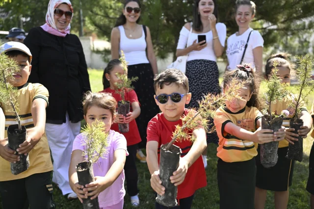 Minik Öğrencilerle Yeşilin İzinde Doğa Sevgisi