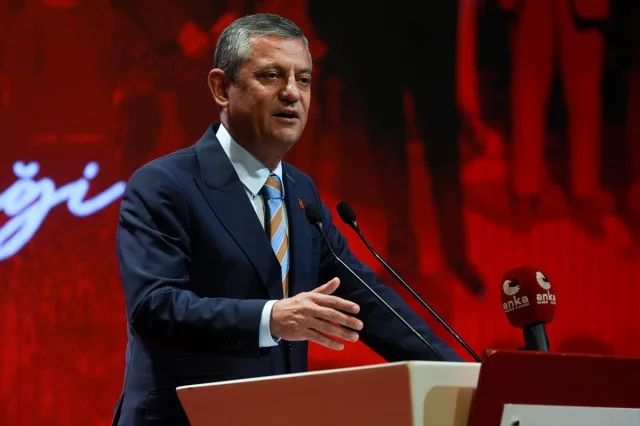 CHP'nin Yeni Vizyonu Türkiye'yi Nasıl Şekillendirecek