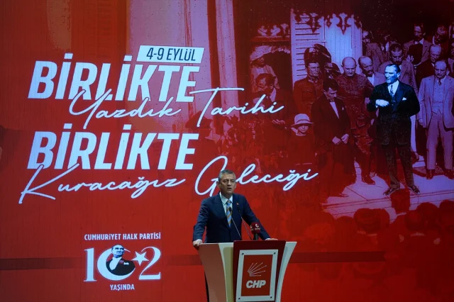CHP'nin Yeni Vizyonu Türkiye'yi Nasıl Şekillendirecek