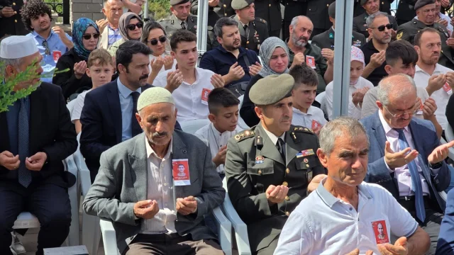 Afyonkarahisar'da Yürekleri Dağlayan Anma Töreni