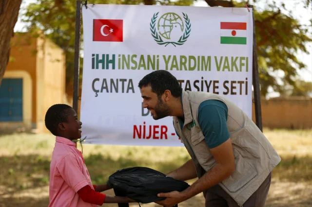 “Bir Kırtasiye Bin Mutluluk” Kampanyasıyla Binlerce Çocuk Sevinecek