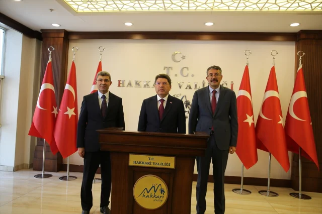 Adalet Bakanı Tunç Hakkari'de Ülkenin Geleceğine Dair Önemli Mesajlar Verdi
