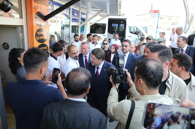 Adalet Bakanı Tunç Hakkari'de Ülkenin Geleceğine Dair Önemli Mesajlar Verdi