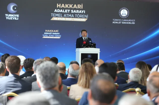 Adalet Bakanı Tunç Hakkari'de Ülkenin Geleceğine Dair Önemli Mesajlar Verdi