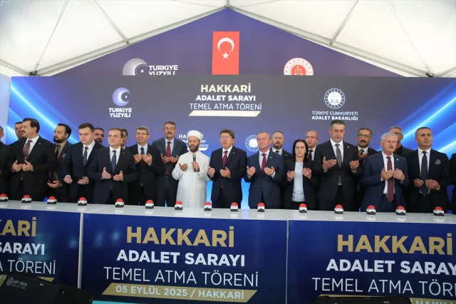 Adalet Bakanı Tunç Hakkari'de Ülkenin Geleceğine Dair Önemli Mesajlar Verdi