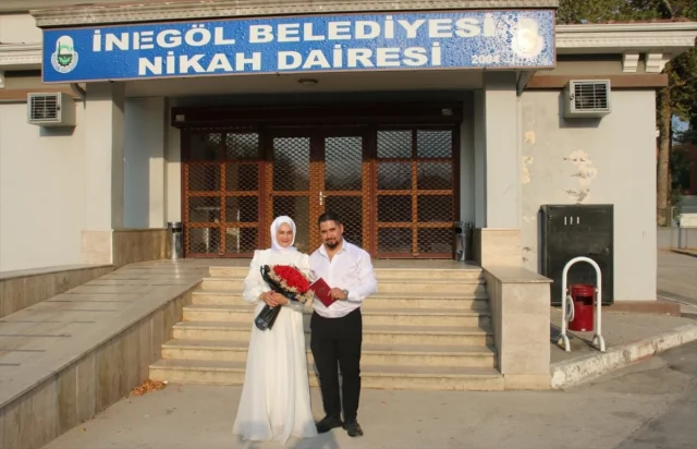 Bursa'da Düğün Günü Şans Eseri Yaşanan Olay Damada Sürpriz Yaptı