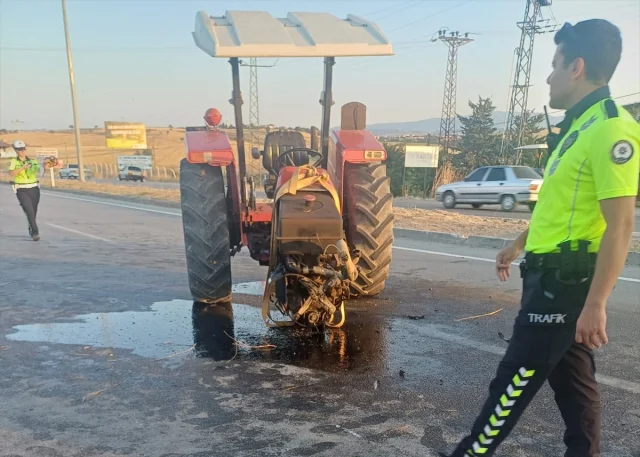 Samsun'da Şoke Eden Kaza: Traktör ve Kamyonet Çarpıştı
