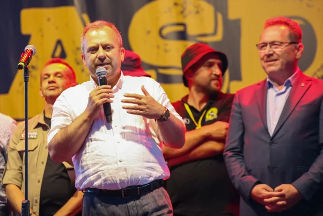 Kastamonu'da Adrenalin Dolu Kamp ve Offroad Festivali Başladı