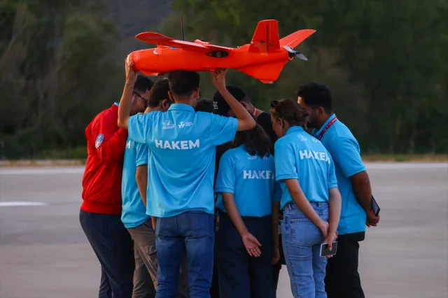 TEKNOFEST'te Büyük Çekişme: Çanakkale'deki Savaşan İHA Yarışması 10. Gününde