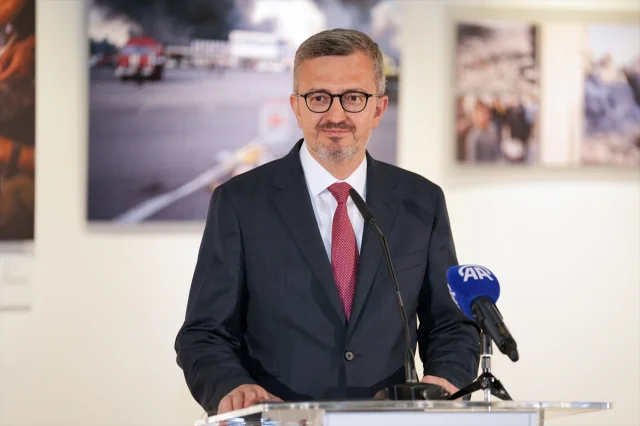 İstanbul Photo Awards 2025'in İkinci Sergisi Tüm Dünyanın Gö...