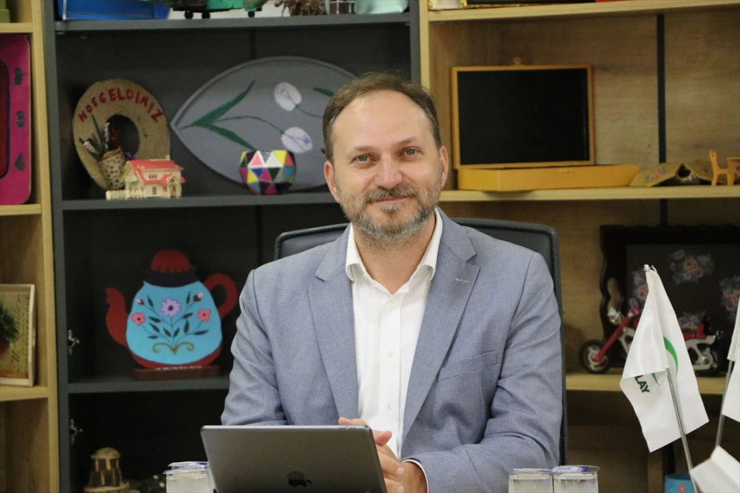 Mehmet Dinç Yeşilay'ın Bağımlılıkla Mücadelesini Anlattı: Gençlere Umut Veriyoruz