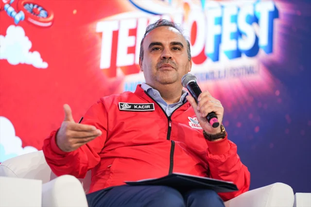 Bakan Kacır: Türkiye'nin Nükleer Vizyonu TEKNOFEST'te Şekill...