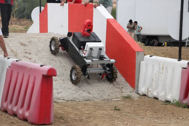 TEKNOFEST'te Nefes Kesen Mücadele Başladı: İnsansız Araçlar Sahada