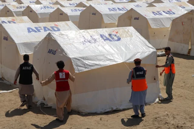 Türkiye'nin Dost Eli Afganistan'da: AFAD'dan Depremzedelere Büyük Destek