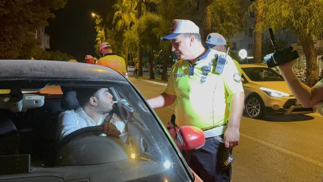 Adana'da Trafikte Sıkı Kontrol: Dronelar İş Başında