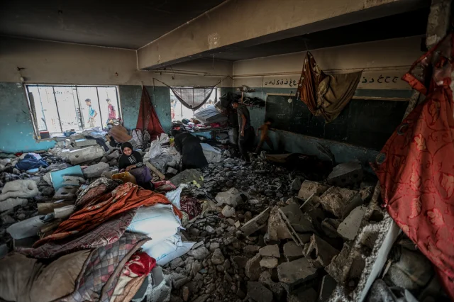 İsrail'in Gazze'deki Saldırıları: Hayatını Kaybedenlerin Sayısı Arttı