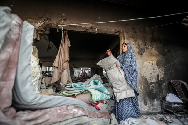 İsrail'in Gazze'deki Saldırıları: Hayatını Kaybedenlerin Sayısı Arttı