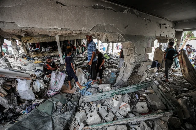 İsrail'in Gazze'deki Saldırıları: Hayatını Kaybedenlerin Sayısı Arttı