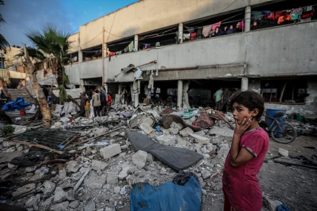 İsrail'in Gazze'deki Saldırıları: Hayatını Kaybedenlerin Sayısı Arttı