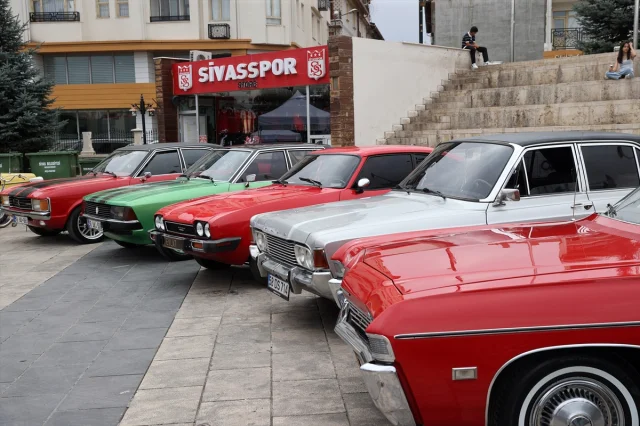 Sivas'ın Tarihi Klasiklerle Renklendi