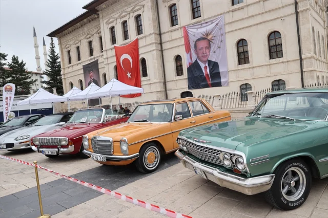 Sivas'ın Tarihi Klasiklerle Renklendi
