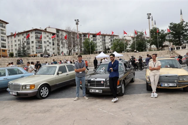 Sivas'ın Tarihi Klasiklerle Renklendi