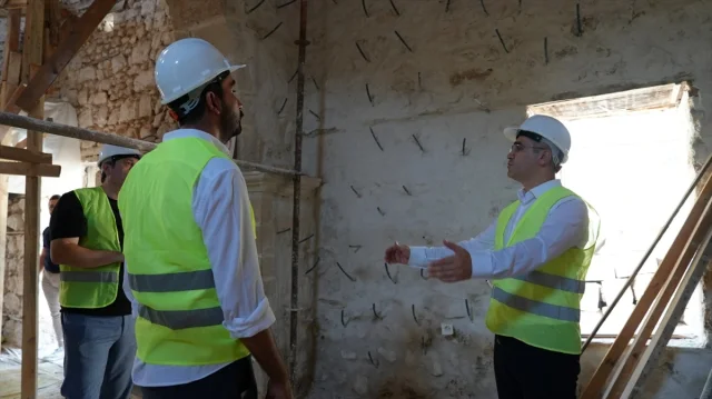 Boğazkesen Camisi'nde Restorasyon Süreci Başladı Şok Eden Detaylarla!
