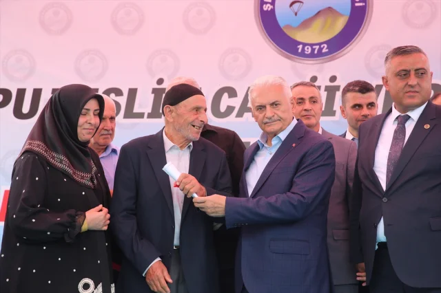 Binali Yıldırım'dan Terörsüz Türkiye Çağrısı: Kaynaklarımız Boşa Gitmesin