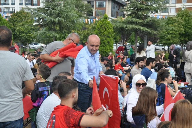 Eskişehir'de Milli Heyecan Zirve Yaptı: Dev Ekranda Müthiş Final Maçı