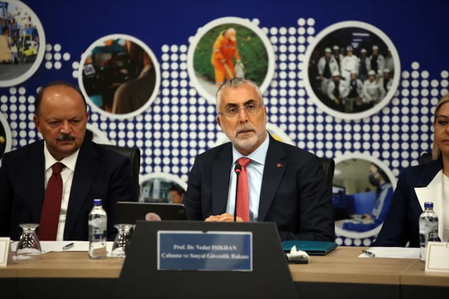 Bakan Işıkhan Kastamonu'da Umudu Yeşerten Açıklamalar Yaptı