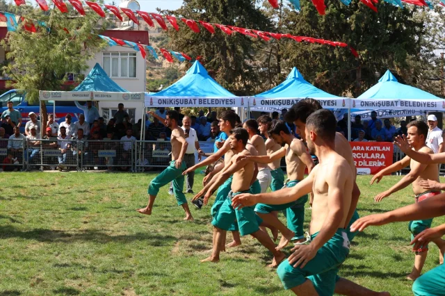 Kahramanmaraş'taki Heyecanlı Güreş Festivali İzleyicileri Büyüledi
