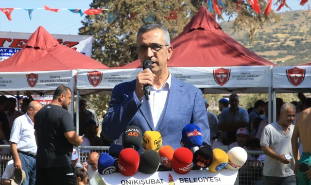 Kahramanmaraş'taki Heyecanlı Güreş Festivali İzleyicileri Büyüledi