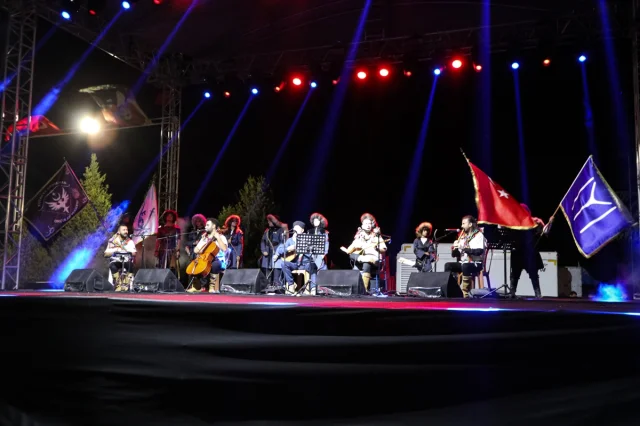 Arslanbek Sultanbekov'un Kütahya Konseri Unutulmaz Anlara Sahne Oldu
