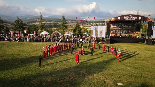 Arslanbek Sultanbekov'un Kütahya Konseri Unutulmaz Anlara Sahne Oldu