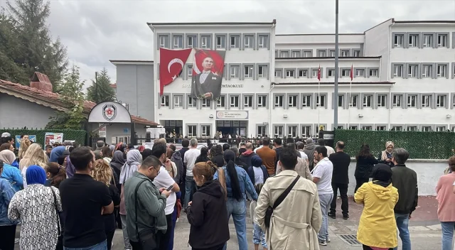 Okul Zamanı Başladı: Öğrenciler İlk Zili Duydu