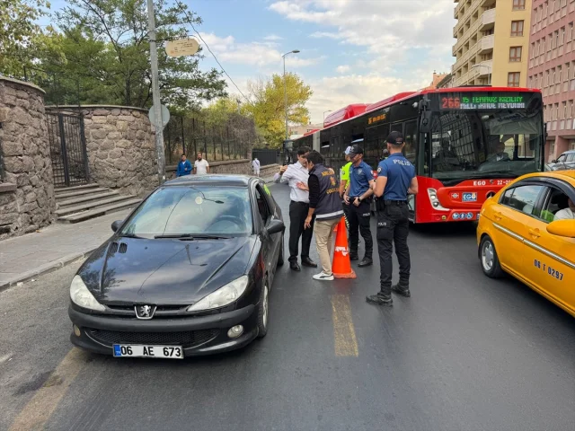 Ankara'nın Okul Çevrelerinde Şaşırtıcı Denetim