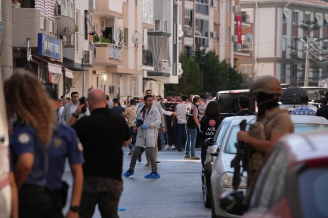 İzmir'de Polis Merkezine Kanlı Saldırı Gündemi Sarstı