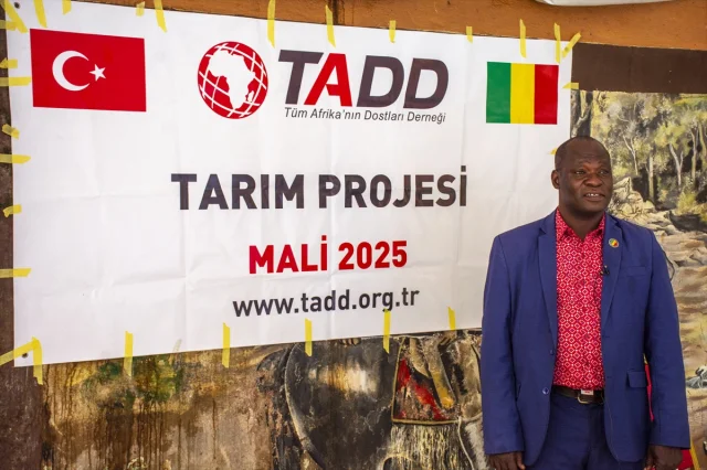 Afrika'da Tarımsal Dönüşüm Adımı: Mali ve Uganda'da Çiftçilere Eğitim