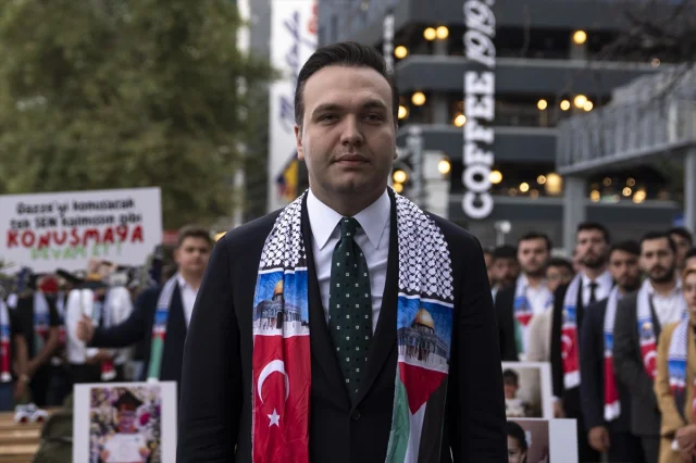 Boş Sıralar Etkinliği Gazze'deki Dramı Gözler Önüne Seriyor