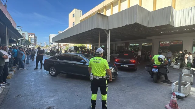 İzmir'de Polis Merkezine Şok Saldırı: Şehit Polisler, Yaralılar ve Detaylar