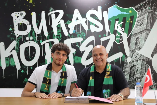 Kocaelispor Transferde Sürpriz Yaptı: Botond Balogh'u Kadros...