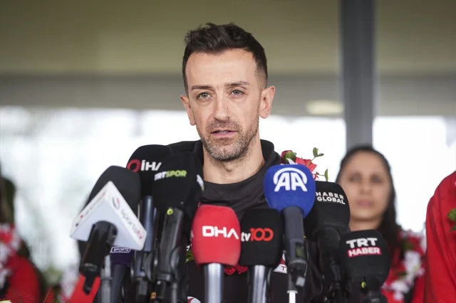 Yürekten Gelen Zafer: A Milli Kadın Voleybol Takımı Dünya İkincisi