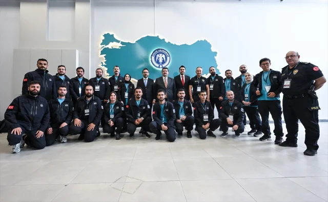 Anadolu Ajansı Gazetecilere Hayatta Kalma Stratejilerini Öğretiyor