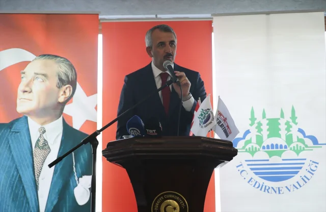Balkandan Gelen Gençler Edirne'de Buluşuyor: Dostluk İçin Adım Atıldı