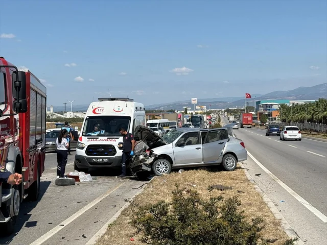Manisa'da Korkunç Kaza: Zincirleme Çarpışmada Can Kaybı