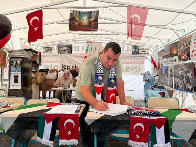 Gazze'deki Boş Sıralar Kayseri'de Duygu Yüklü Bir Etkinlikle Anıldı