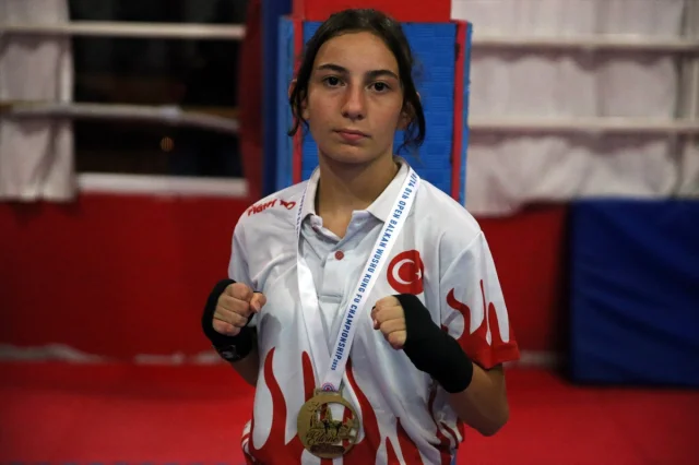 Ordu'dan Yükselen Yıldızlar Azra ve Azra: Milli Takım Hayali