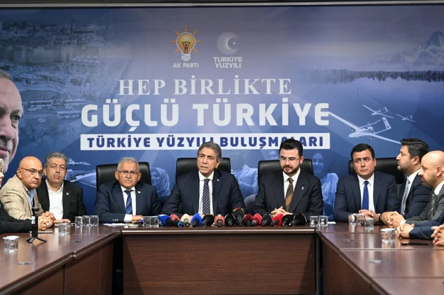 Mustafa Demir'den CHP'ye Sert Eleştiri